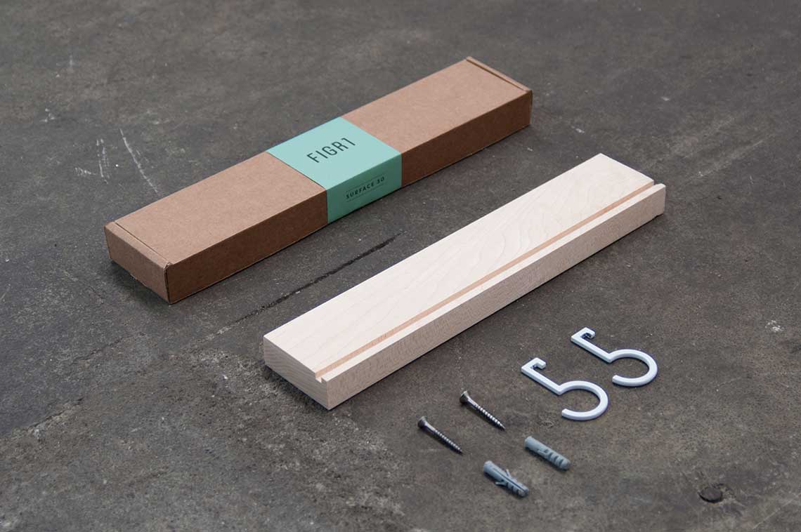 Figr1 Wooden Wall Shelf Surface 30 Hard Maple - Packaging